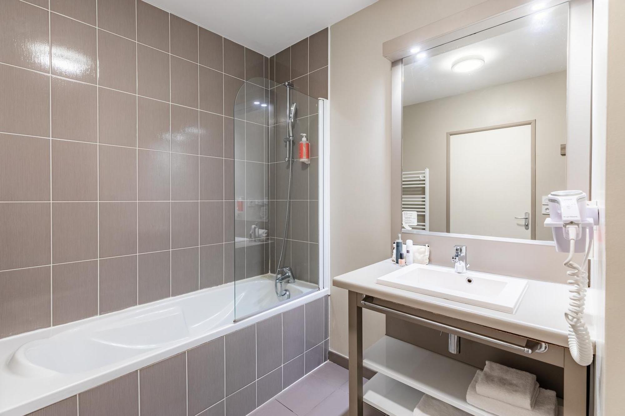 Appart'City Confort Rennes - Cesson Sevigne Luaran gambar